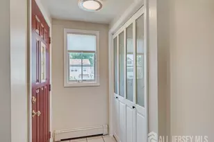 40 Concannon Dr, Fords, NJ 08863 - Photo 5