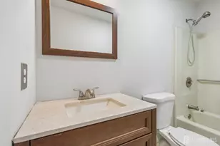 11 Crop Ct, Tinton Falls, NJ 07753 - Photo 7