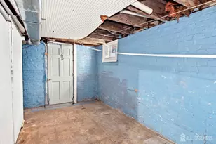 128 Lewis St, Perth Amboy, NJ 08861 - Photo 23