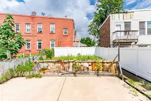 128 Lewis St, Perth Amboy, NJ 08861 - Photo 31