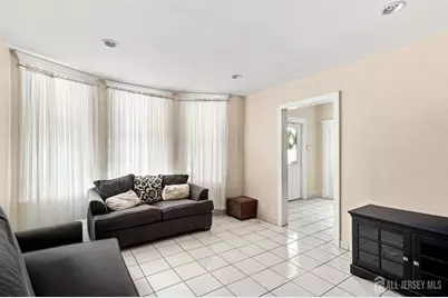 128 Lewis Street, Perth Amboy, NJ 08861 - Photo 5