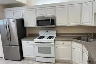 142 Wycoff Way W, East Brunswick Township, NJ 08816 - Photo 9