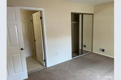 142 Wycoff Way W, East Brunswick Township, NJ 08816 - Photo 23