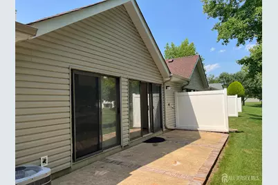 142 Wycoff Way W, East Brunswick Township, NJ 08816 - Photo 31