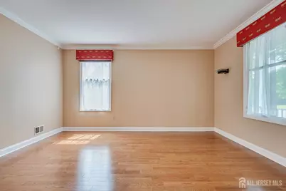 11 Lafayette Drive, South Brunswick Township, NJ 08823 - Photo 9