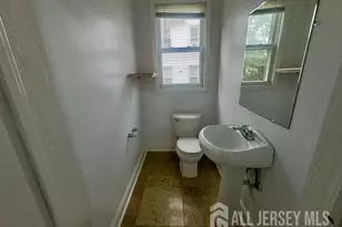 50 Harvey St, New Brunswick, NJ 08901 - Photo 9