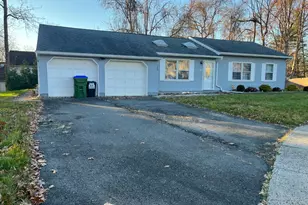 66 Netherwood Cir, Edison, NJ 08820 - Photo 1