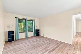 407 Lancaster Ct, Piscataway Township, NJ 08854 - Photo 15