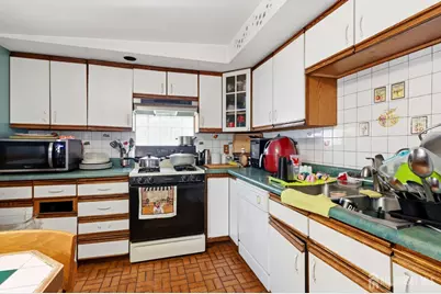 113 Ruskin Avenue, Hamilton Township, NJ 08610 - Photo 11