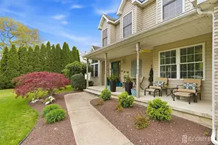 137 Heatherington Ct, Lacey Township, NJ 08734 - Photo 5