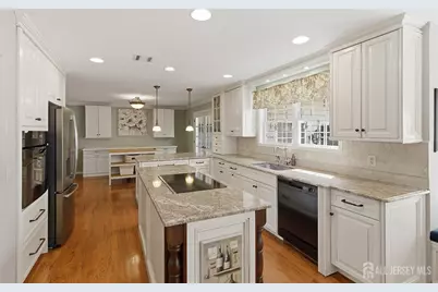137 Heatherington Court, Lacey Township, NJ 08734 - Photo 13