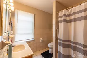 73 Nichol Ave, New Brunswick, NJ 08901 - Photo 9
