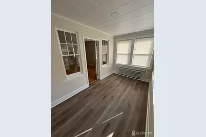 [Address not provided], Woodbridge Township, NJ 07095 - Photo 3