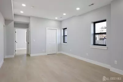 365 George Street #5, New Brunswick, NJ 08901 - Photo 9