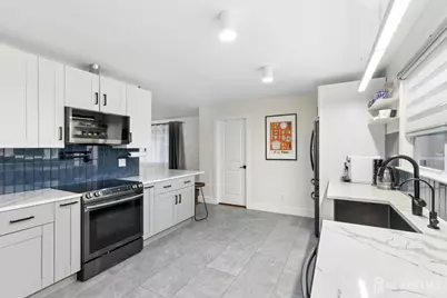 125 W Minna Avenue, Avenel, NJ 07001 - Photo 9