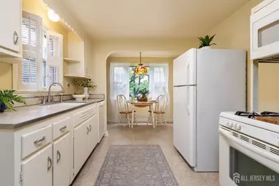 346 Walnut Street, Dunellen, NJ 08812 - Photo 13