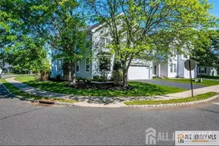 31 Orchid Dr, Plainsboro Township, NJ 08536 - Photo 3