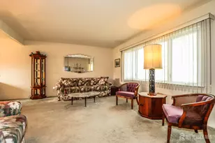 5 Thelma Ct, Colonia, NJ 07067 - Photo 3