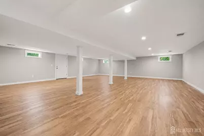 26 Morris Avenue, Edison, NJ 08837 - Photo 19