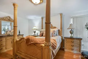 124 Park Gate Dr, Edison, NJ 08820 - Photo 21