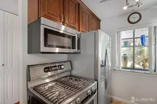 124 Park Gate Dr, Edison, NJ 08820 - Photo 13
