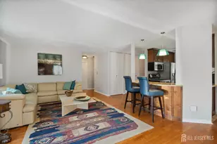 124 Park Gate Dr, Edison, NJ 08820 - Photo 7