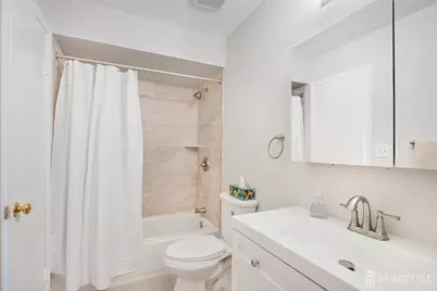 124 Park Gate Drive, Edison, NJ 08820 - Photo 19