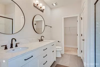 30 Depot Way, Dunellen, NJ 08812 - Photo 23