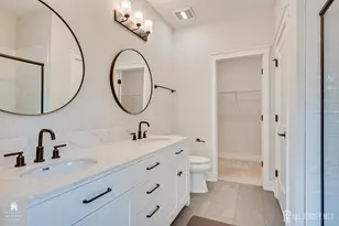 30 Depot Wy, Dunellen, NJ 08812 - Photo 23