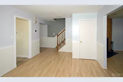 48 Astor Court, Sayreville, NJ 08872 - Photo 5