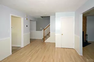48 Astor Ct, Sayreville, NJ 08872 - Photo 5