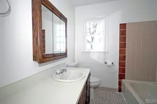 48 Astor Ct, Sayreville, NJ 08872 - Photo 19