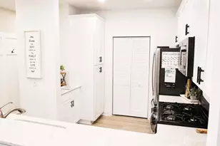 1117 Vanderbergh Blvd, Monroe Township, NJ 08831 - Photo 15