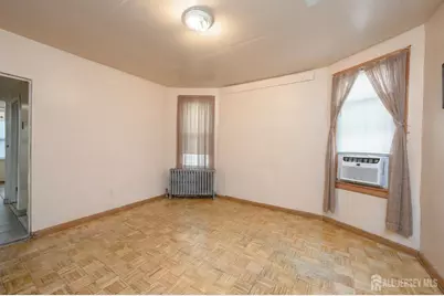 216 Bayview Avenue, Jersey City, NJ 07305 - Photo 13