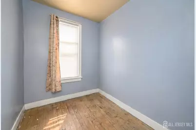 216 Bayview Avenue, Jersey City, NJ 07305 - Photo 11