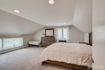 106 Washington Avenue, Iselin, NJ 08830 - Photo 27