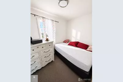 520 Johnstone Street, Perth Amboy, NJ 08861 - Photo 9