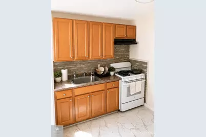 520 Johnstone Street, Perth Amboy, NJ 08861 - Photo 5