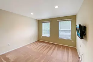 48 Berkshire Way, East Brunswick Township, NJ 08816 - Photo 17
