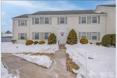 217 Mayflower Way #O, Monroe Township, NJ 08831 - Photo 1