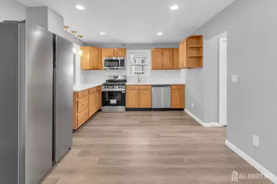 829 S 2nd Street, Plainfield, NJ 07063 - Photo 5