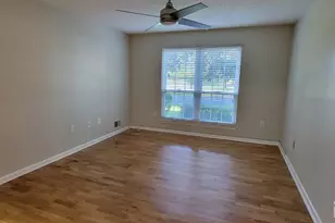 43 Crabapple Ln, Franklin Township, NJ 08823 - Photo 11