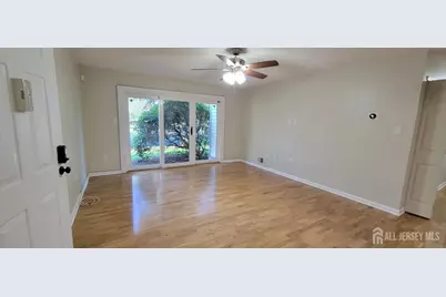 43 Crabapple Lane, Franklin Township, NJ 08823 - Photo 5