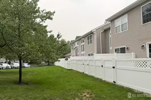 353 Cynthia Ln, Bridgewater, NJ 08807 - Photo 21