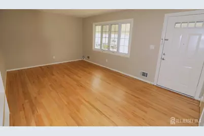 6 Jasko Court, South Amboy, NJ 08879 - Photo 3