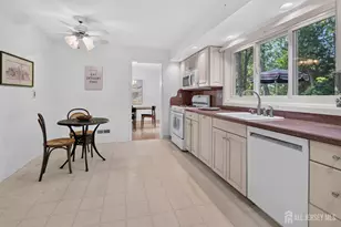 4 Darby Rd, East Brunswick Township, NJ 08816 - Photo 11