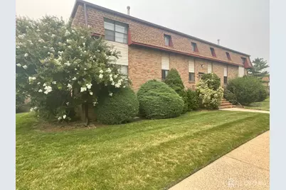 1203 N Oaks Boulevard, North Brunswick Township, NJ 08902 - Photo 19