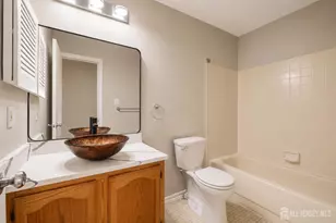 482 Tournament Dr, Union Township, NJ 07083 - Photo 11