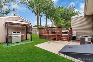86 Bloomfield Ave, Edison, NJ 08837 - Photo 23