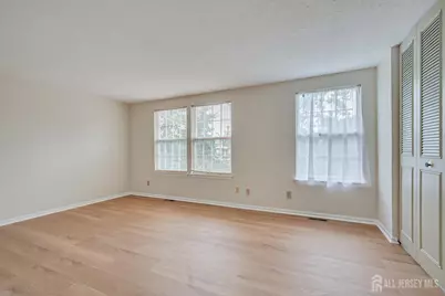 12 S Hill Drive, Hamilton Township, NJ 08610 - Photo 15